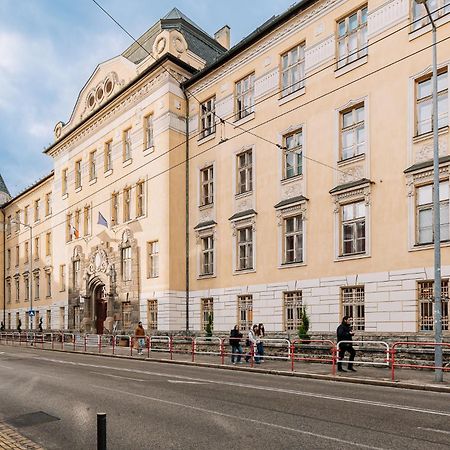 Skau 2 Old Town Family & Business Apartment 2 Floor Free Parking Bratysława Zewnętrze zdjęcie