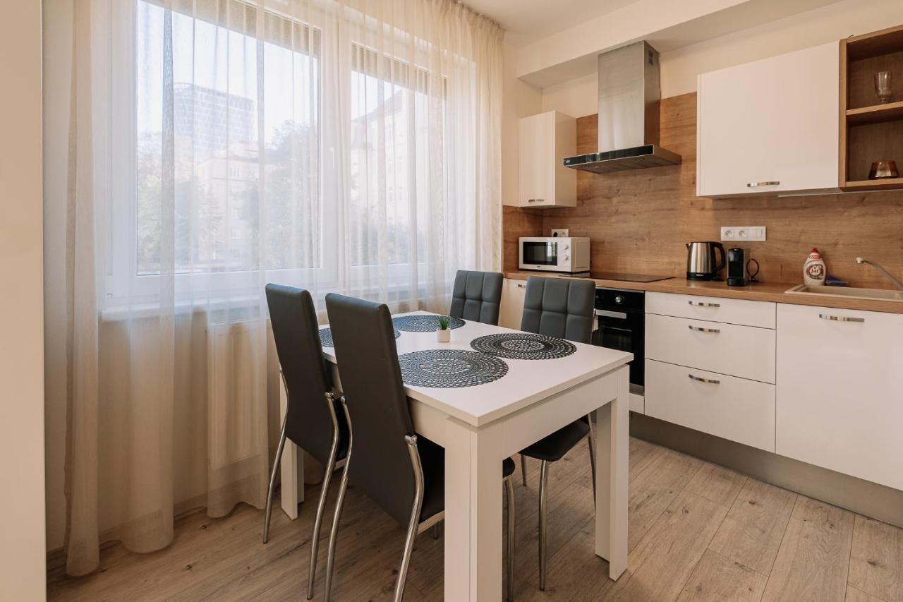 Skau 2 Old Town Family & Business Apartment 2 Floor Free Parking Bratysława Zewnętrze zdjęcie